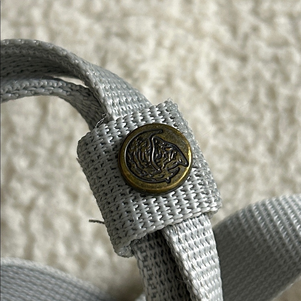 Fjallraven Kanken Classic Backpack - Picture 7 of 13